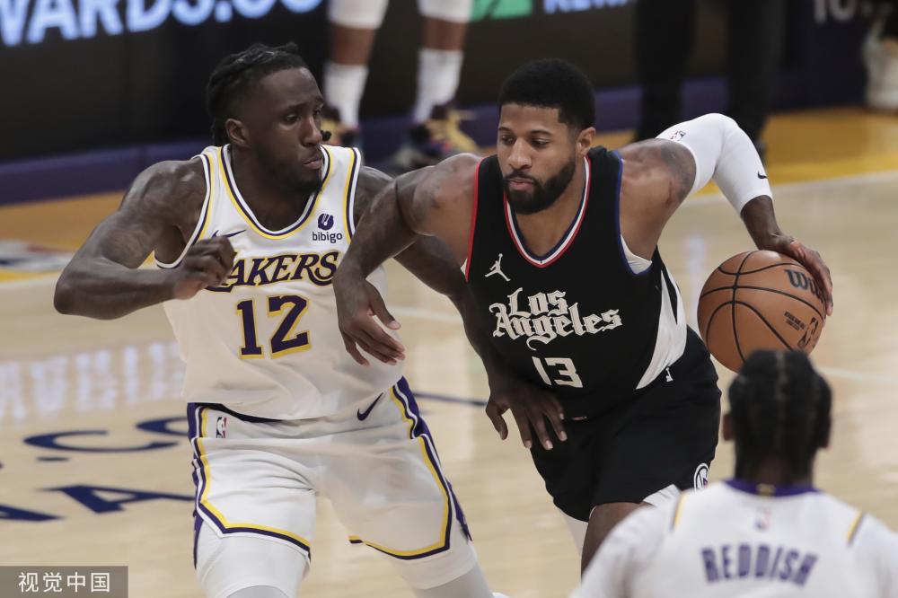 掀起一波又 掀起一波又