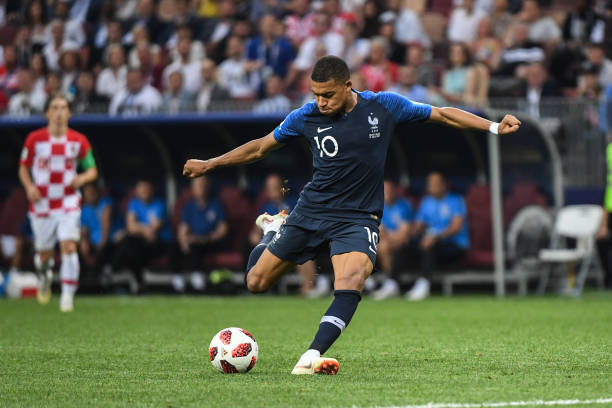 通过在德国 通过在德国